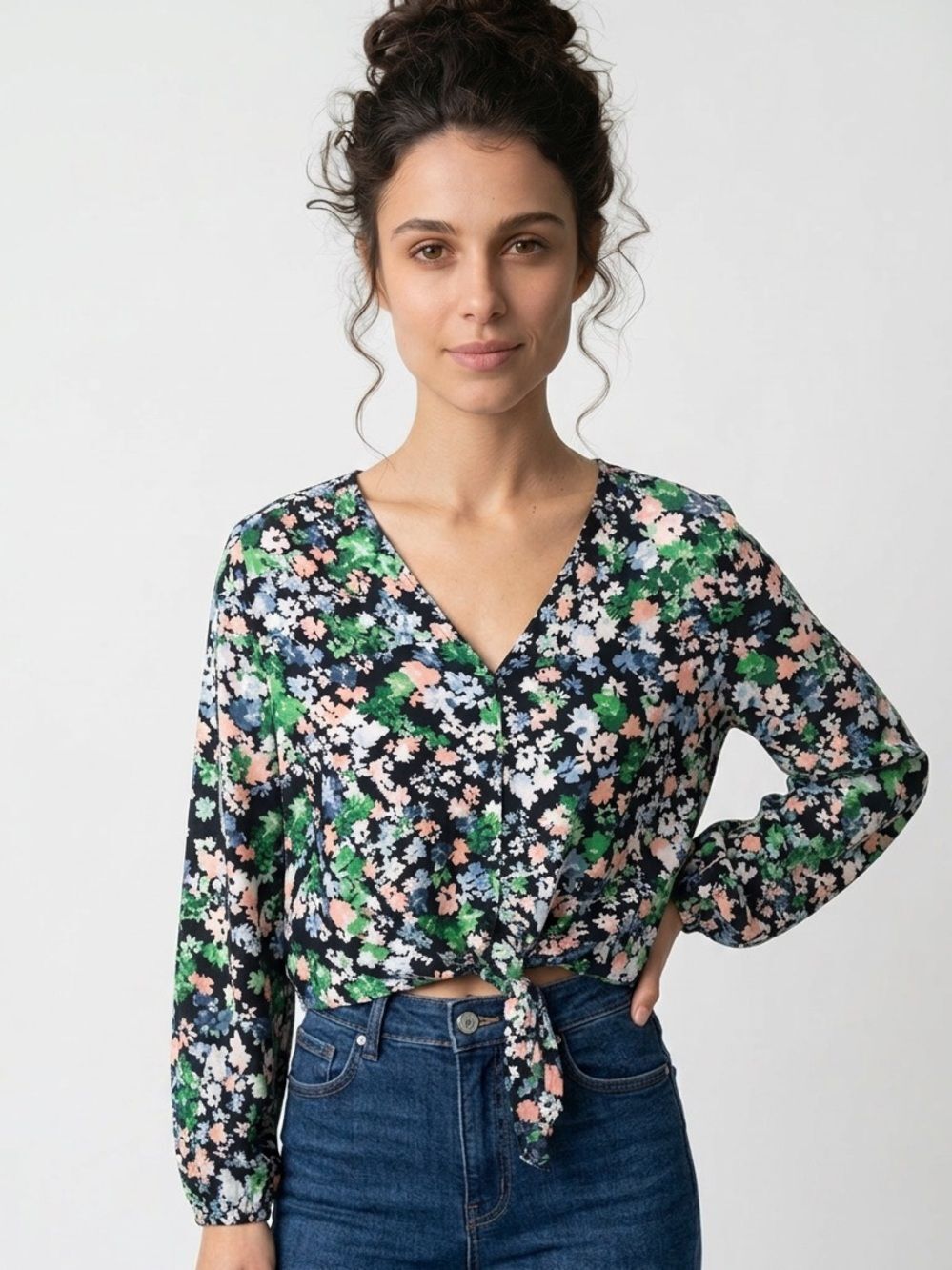 H&M | NEW Floral Long Sleeve Black Top Tie Front Women’s Size Large